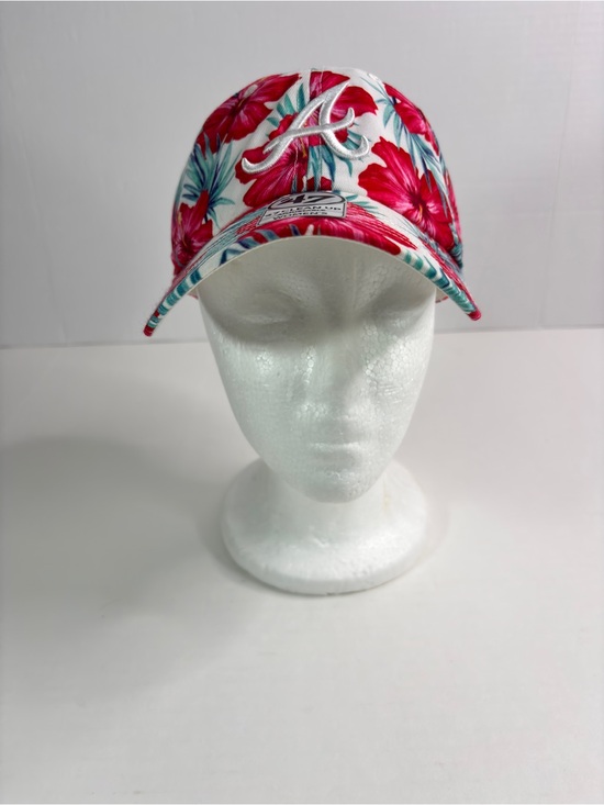 ‘47 Brand Accessories - 47 Clean Up Atlanta Braves MLB Women’s White Pink Flowers Hat Cap Adj Tropical